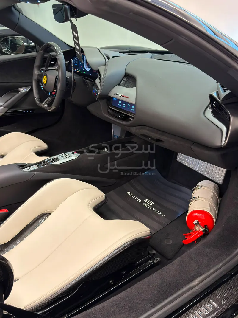 2024 فيراري سبايدر اس اف 90