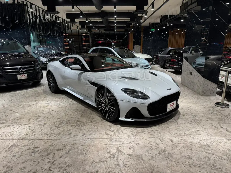 2019 Aston Martin DB S Superleggera