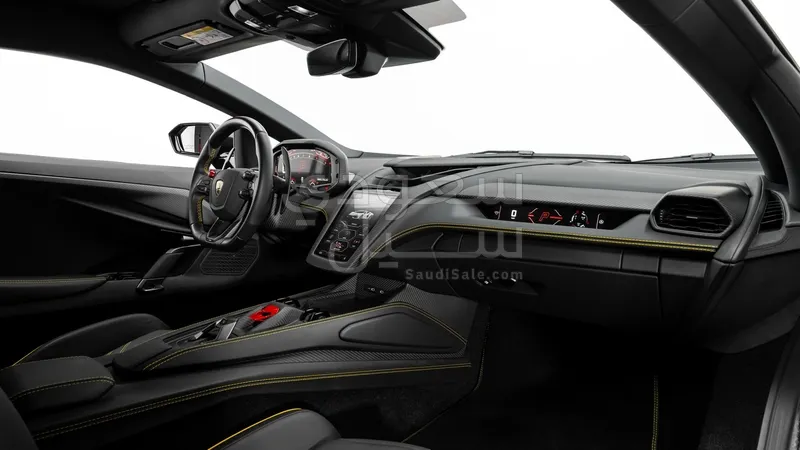 2025 Lamborghini Revuelto