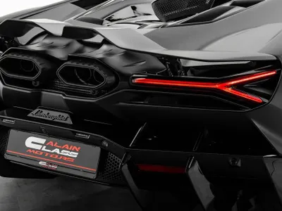 2025 Lamborghini Revuelto