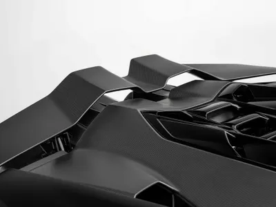 2025 Lamborghini Revuelto