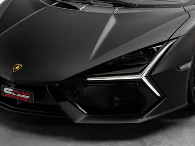 2025 Lamborghini Revuelto