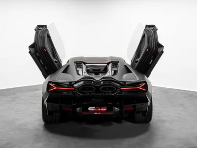 2025 Lamborghini Revuelto