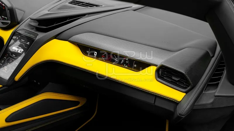 2024 Lamborghini Revuelto