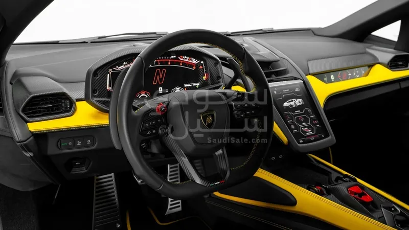 2024 Lamborghini Revuelto