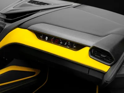 2024 Lamborghini Revuelto