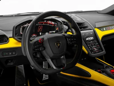 2024 Lamborghini Revuelto