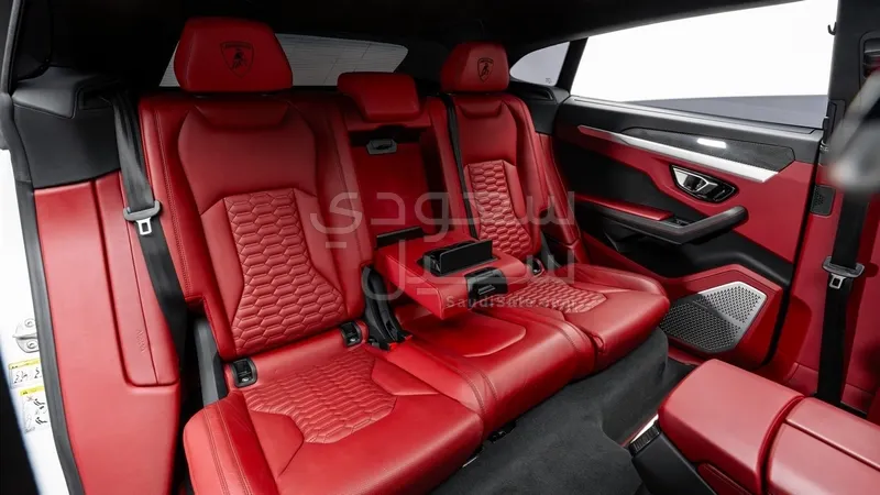 2021 Lamborghini URUS