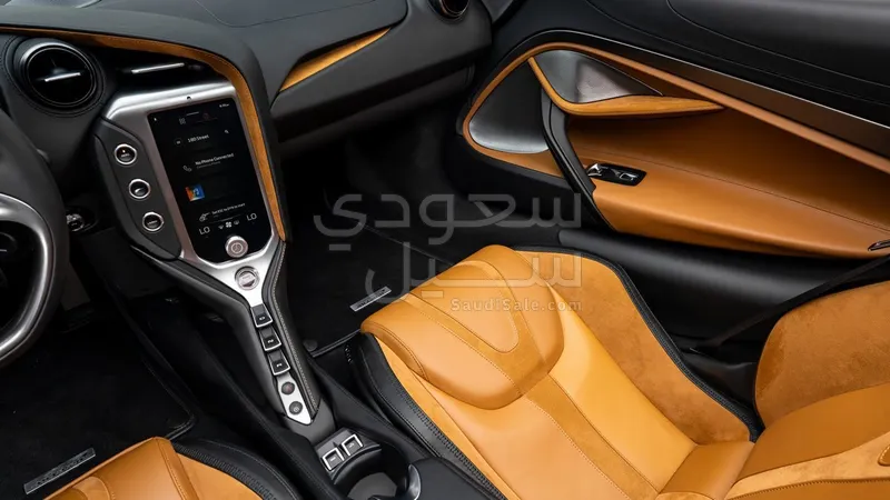 2024 McLaren 750s