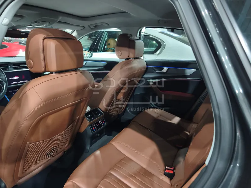 2023 اودي اي 6 40 تي اف اس اي