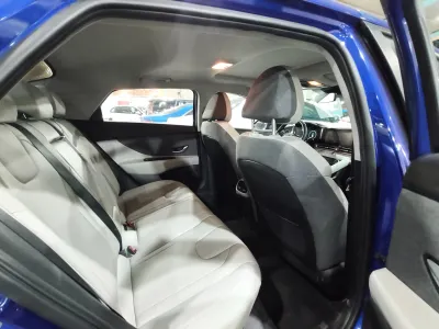 2021 هيونداي النترا