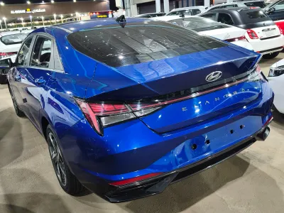 2021 هيونداي النترا