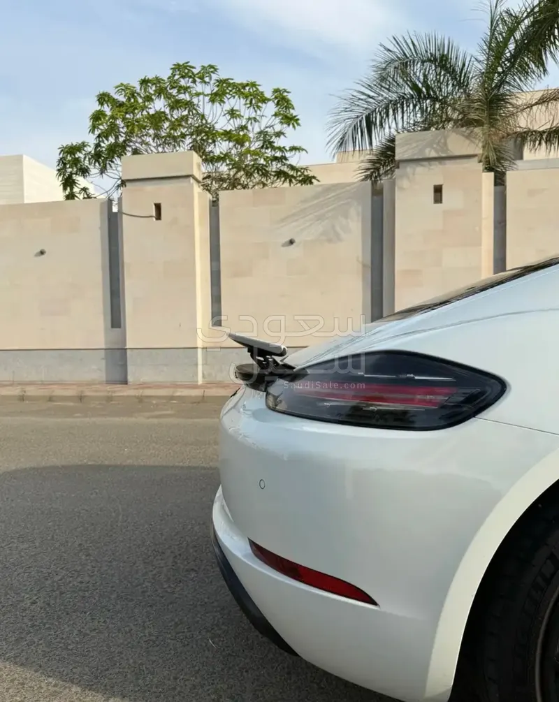2024 بورش 718 كايمان
