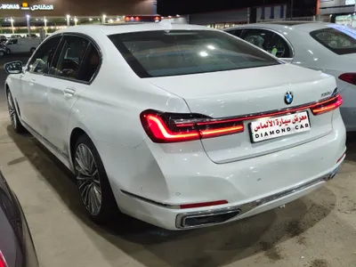 2020 بي ام دبليو الفئة السابعة 730 إل أي