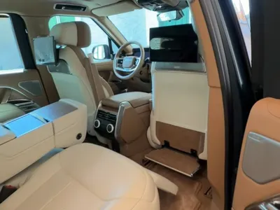2024 لاند روفر رينج روفر فوج اس في