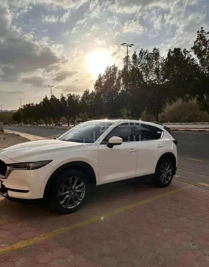 2021 مازدا سي اكس 5 سقنتشر