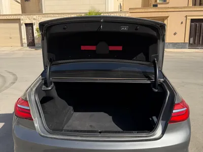 2016 بي ام دبليو الفئة السابعة 750 إل أي