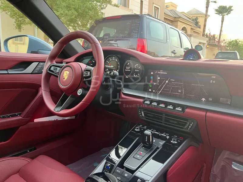 2024 بورش 911 كاريرا اس