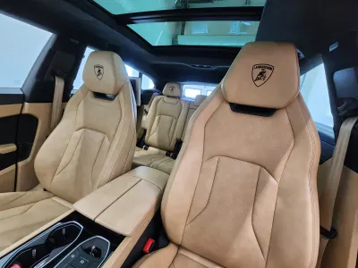 2021 لمبرجيني اوروس اس