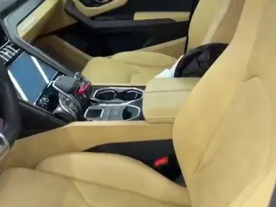 2021 لمبرجيني اوروس اس
