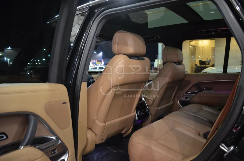2023 لاند روفر رينج روفر اتش اس اي