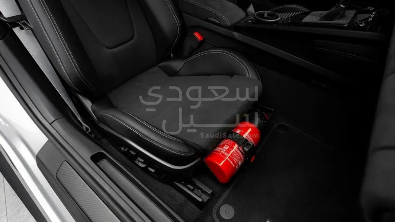 2025 بورش 911 جي تي 3