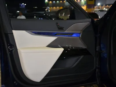 2023 بي ام دبليو الفئة السابعة 735أي