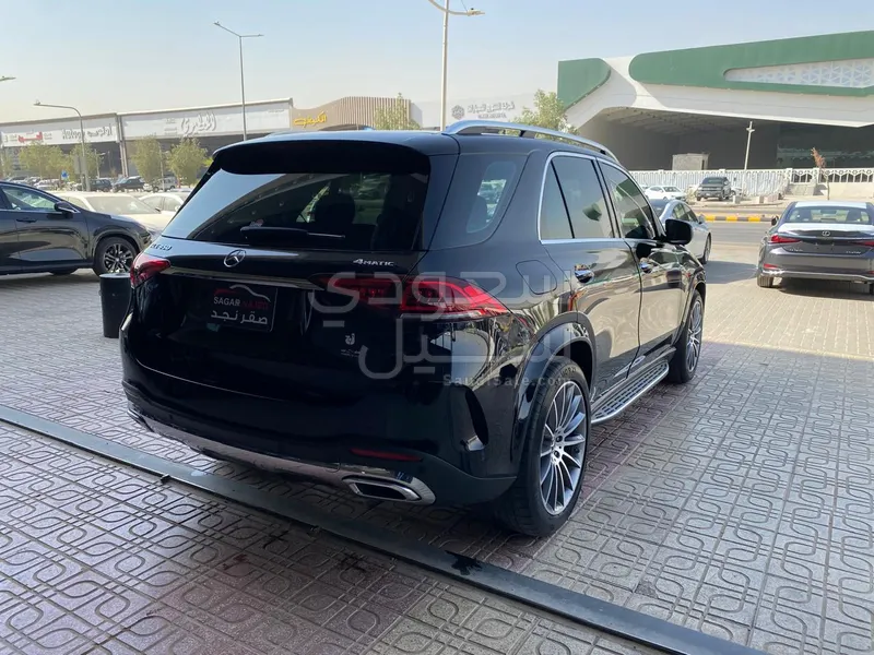 2022 مرسيدس - بنز جي إل إي 450