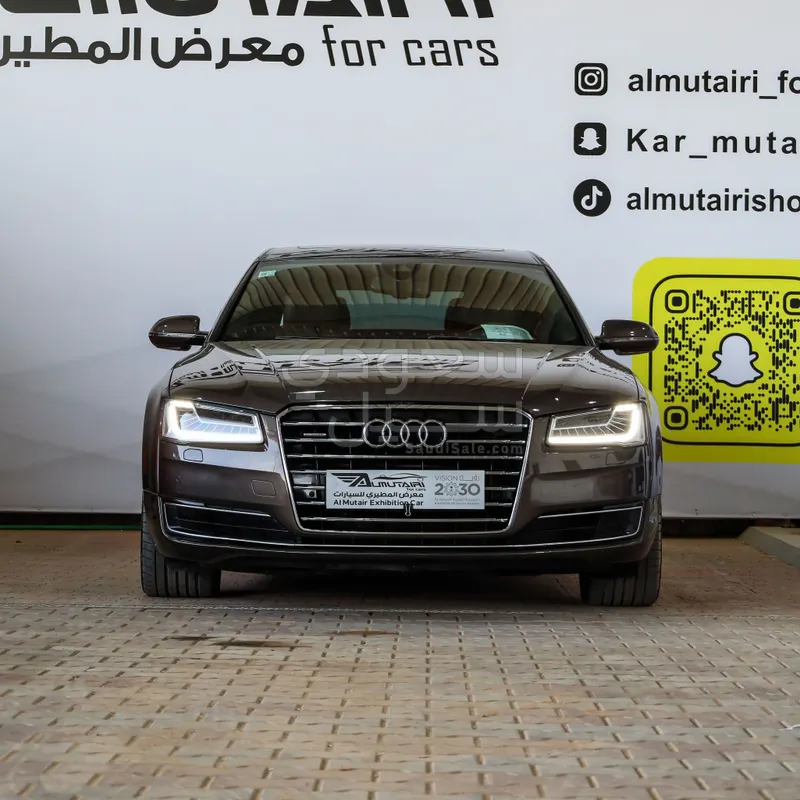 2015 اودي اي 8 ال 50 تي اف اس اي