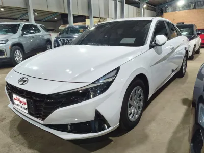 2022 هيونداي النترا