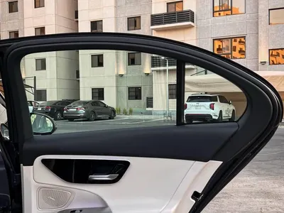 2025 مرسيدس - بنز سي 200