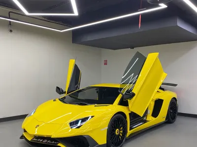2018 لمبرجيني افنتادور اس