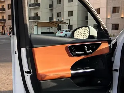 2025 مرسيدس - بنز سي 200