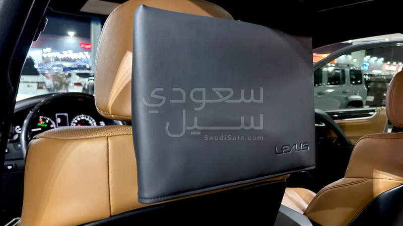 2021 لكزس إل إكس 570 اس