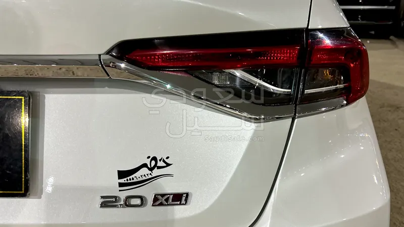 2025 تويوتا كورولا