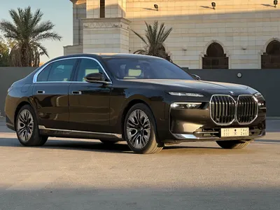 2024 بي ام دبليو الفئة السابعة 735أي