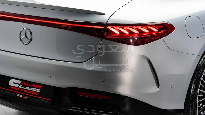2022 مرسيدس - بنز إي كيو إس 580