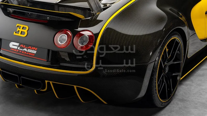 2008 بوغاتي فايرون
