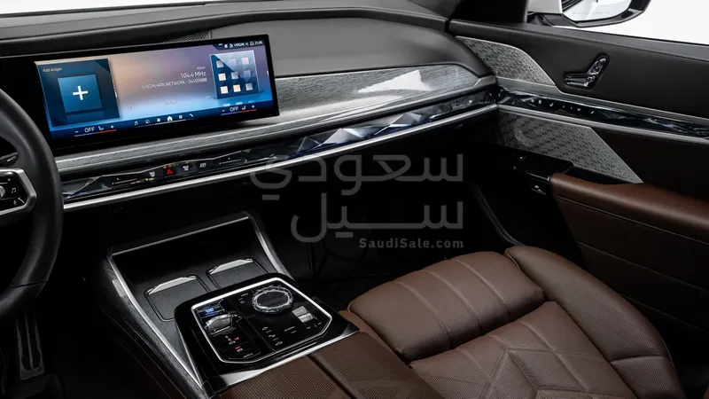 2023 بي ام دبليو الفئة السابعة 760أي