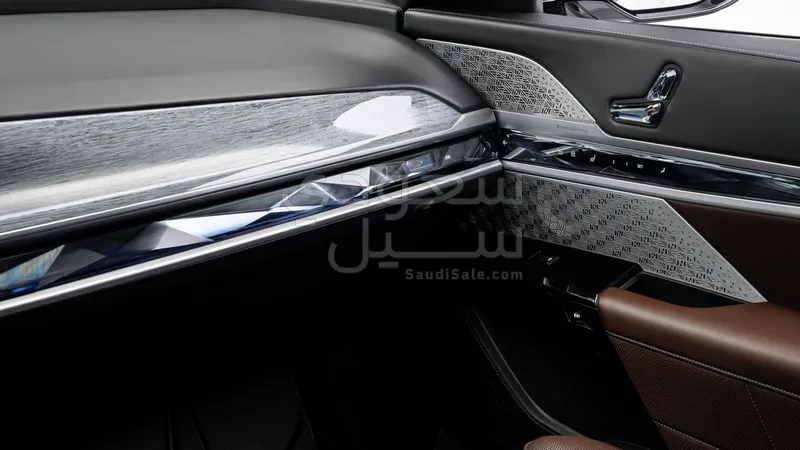 2023 بي ام دبليو الفئة السابعة 760أي