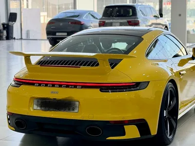 2021 بورش 911 كاريرا اس