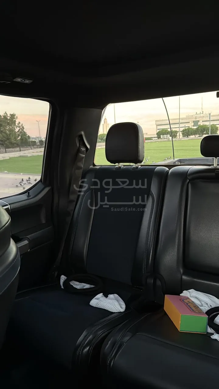 2020 فورد اف 150 رابتور