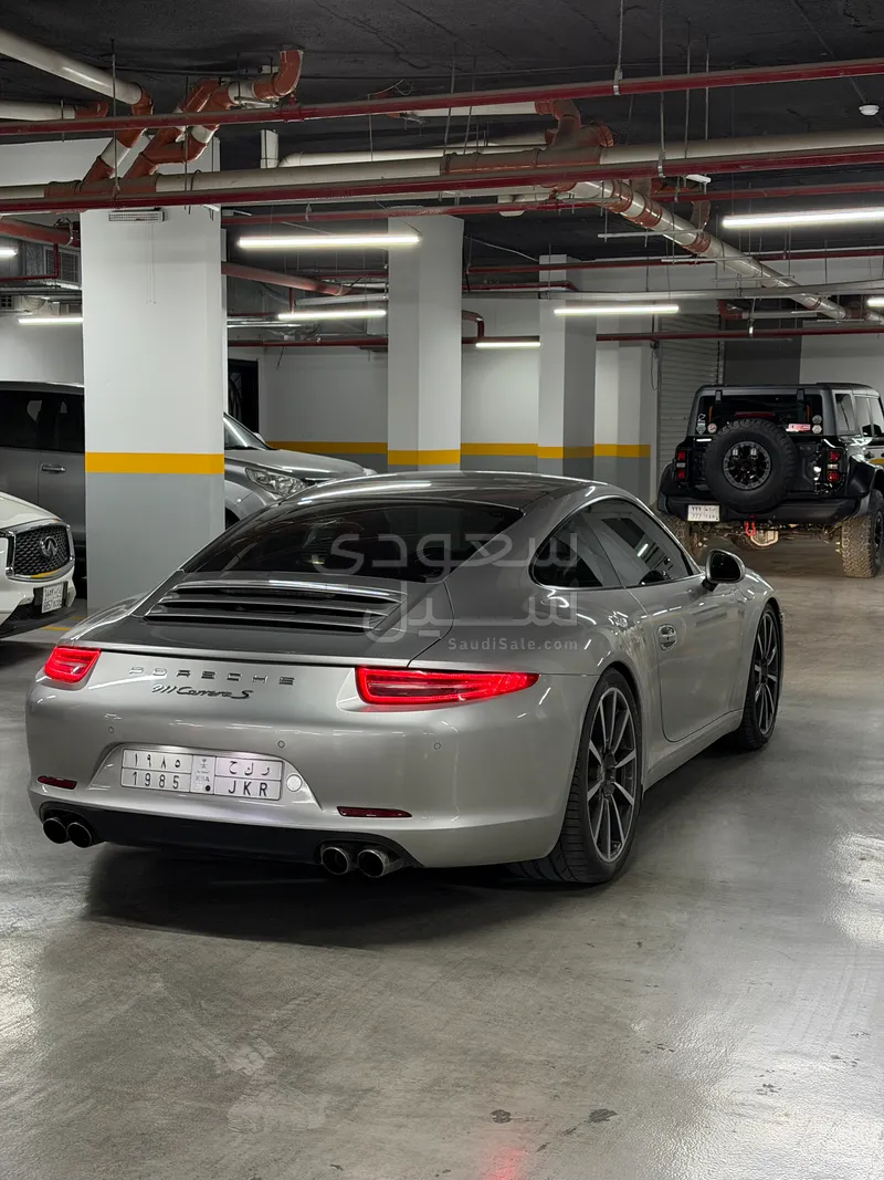 2013 بورش 911 كاريرا اس