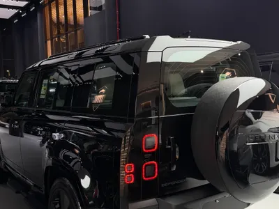 2026 لاند روفر ديفيندر 110 اتش اس اي