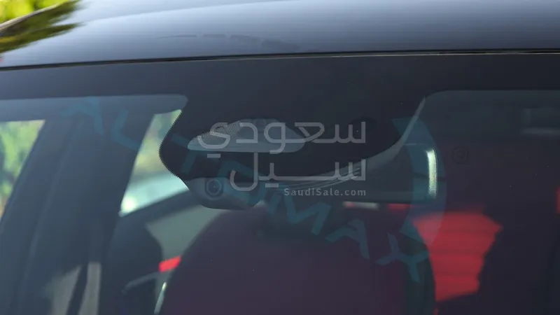 2026 مرسيدس - بنز سي 200 أي إم جي