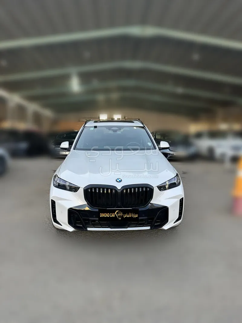 2025 بي ام دبليو الفئة اكس 5