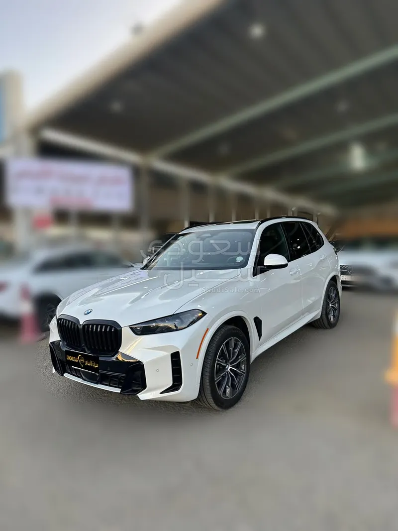 2025 بي ام دبليو الفئة اكس 5