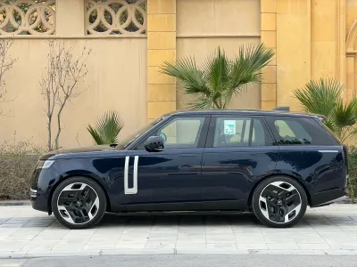 2023 لاند روفر رينج روفر فوج اوتوبيوغرافي