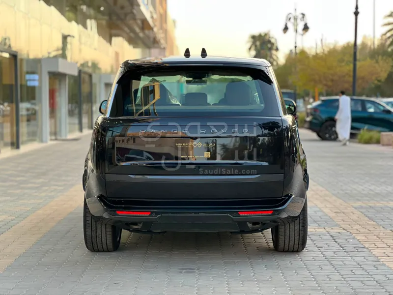 2026 لاند روفر رينج روفر اتش اس اي