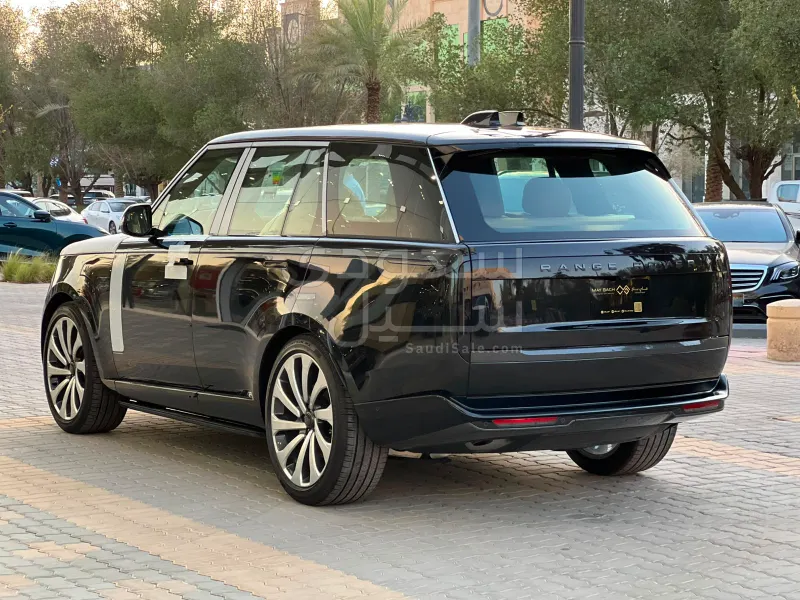 2026 لاند روفر رينج روفر اتش اس اي